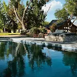 The Guesthouse With Pool And Hot Tub Near Casinos